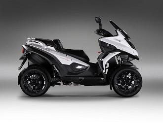 le-novita-di-quadro-a-eicma-2014-lateral right (2)